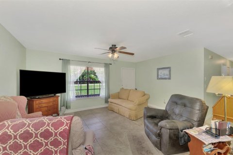 Casa en venta en Port Charlotte, Florida, 3 dormitorios, 101.45 m2 № 1350421 - foto 4