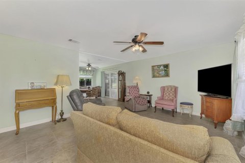 Casa en venta en Port Charlotte, Florida, 3 dormitorios, 101.45 m2 № 1350421 - foto 5