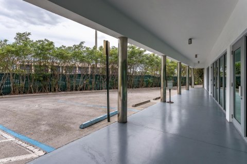 Propiedad comercial en venta en Miami, Florida № 876696 - foto 3