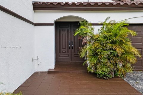 Casa en venta en Miami, Florida, 3 dormitorios, 127.46 m2 № 1389609 - foto 3