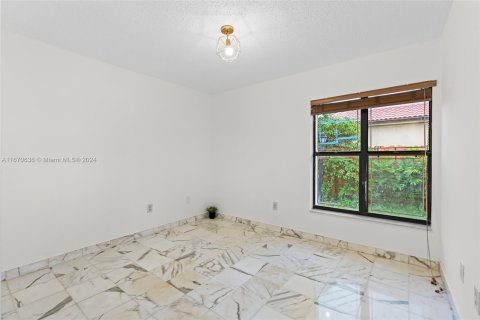 Casa en venta en Miami, Florida, 3 dormitorios, 127.46 m2 № 1389609 - foto 14