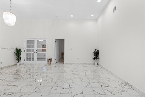 Casa en venta en Miami, Florida, 3 dormitorios, 127.46 m2 № 1389609 - foto 5