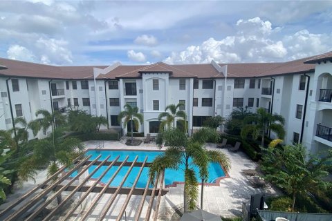 Copropriété à vendre à Orlando, Floride: 2 chambres, 104.98 m2 № 1383412 - photo 15