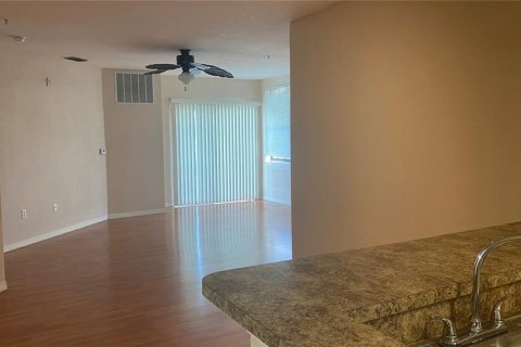 Copropriété à vendre à Orlando, Floride: 2 chambres, 104.98 m2 № 1383412 - photo 3