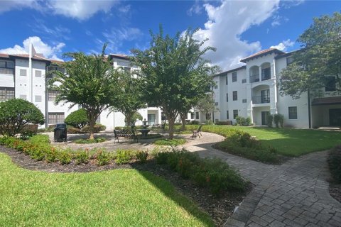 Copropriété à vendre à Orlando, Floride: 2 chambres, 104.98 m2 № 1383412 - photo 22