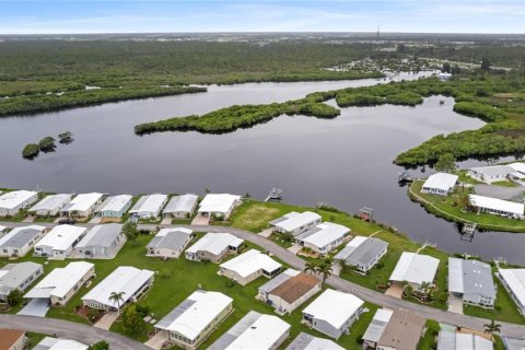 Land in North Port, Florida № 1267812 - photo 1