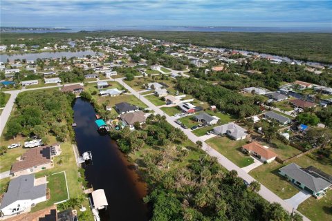 Terreno en venta en Port Charlotte, Florida № 1089907 - foto 6