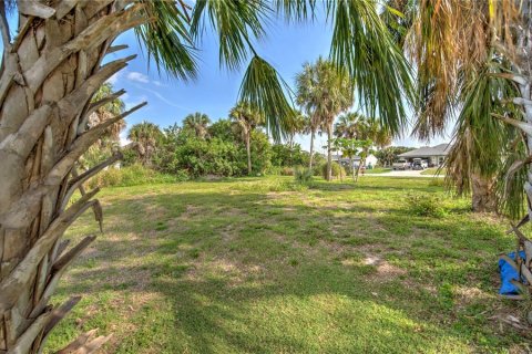 Terreno en venta en Port Charlotte, Florida № 1089907 - foto 9