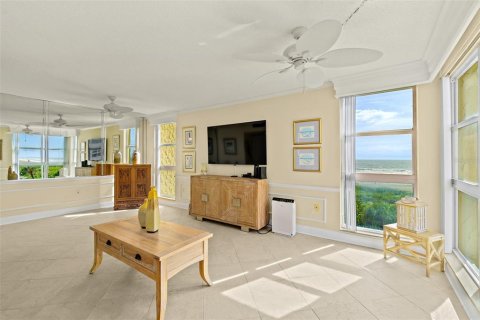 Condominio en venta en Cocoa Beach, Florida, 2 dormitorios, 94.57 m2 № 1385398 - foto 11