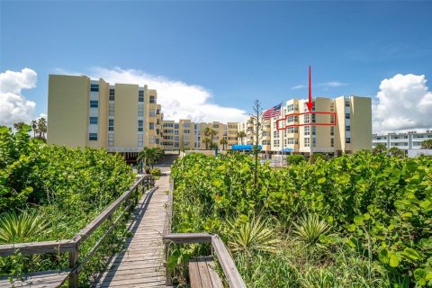 Condominio en venta en Cocoa Beach, Florida, 2 dormitorios, 94.57 m2 № 1385398 - foto 28