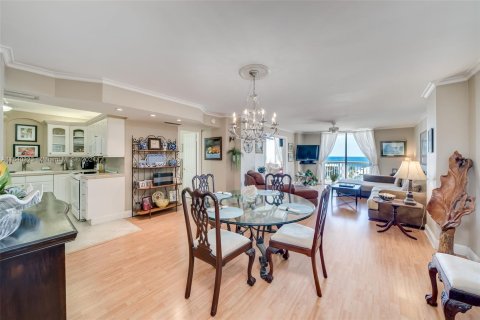 Copropriété à vendre à Hollywood, Floride: 2 chambres, 116.5 m2 № 1316698 - photo 4