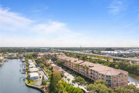 Condo in Tampa, Florida, 2 bedrooms  № 1394444 - photo 25