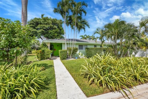 Villa ou maison à vendre à Miami Beach, Floride: 3 chambres, 151.15 m2 № 1345862 - photo 1