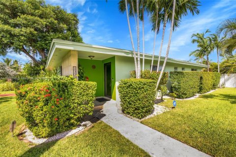 Casa en venta en Miami Beach, Florida, 3 dormitorios, 151.15 m2 № 1345862 - foto 27