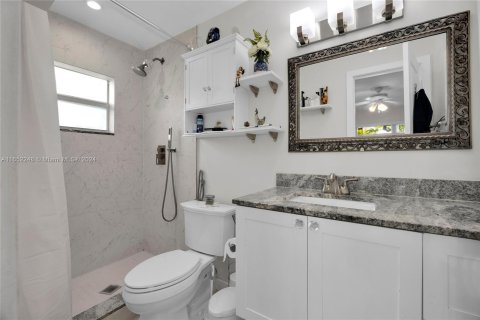 Casa en venta en Miami Beach, Florida, 3 dormitorios, 151.15 m2 № 1345862 - foto 16