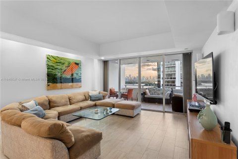 Condominio en venta en Miami Beach, Florida, 2 dormitorios, 114.83 m2 № 1345414 - foto 2