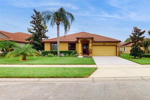 Villa ou maison à vendre à Kissimmee, Floride: 4 chambres, 210.89 m2 № 1324760 - photo 1