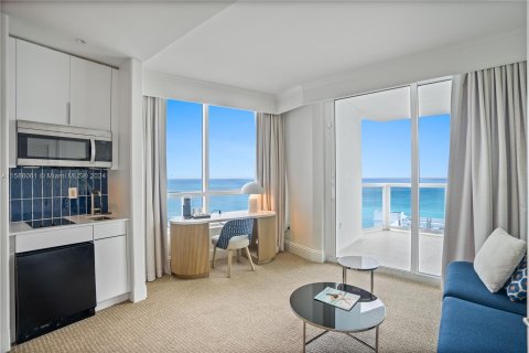 Copropriété à vendre à Miami Beach, Floride: 47.94 m2 № 1178015 - photo 2