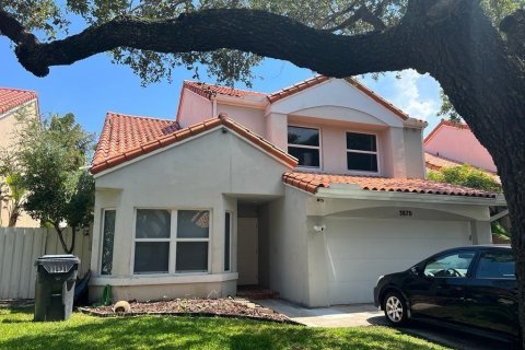 Casa en venta en Hollywood, Florida, 3 dormitorios, 217.95 m2 № 1170972 - foto 23