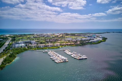 Condo in Stuart, Florida, 1 bedroom  № 1011603 - photo 25