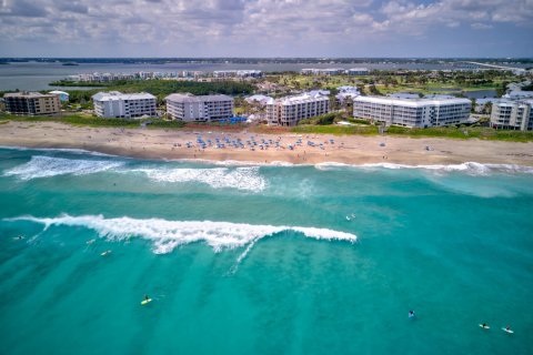 Condo in Stuart, Florida, 1 bedroom  № 1011603 - photo 22