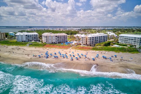 Condo in Stuart, Florida, 1 bedroom  № 1011603 - photo 20