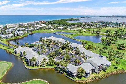 Condo in Stuart, Florida, 1 bedroom  № 1011603 - photo 3