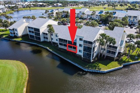 Condo in Stuart, Florida, 1 bedroom  № 1011603 - photo 4