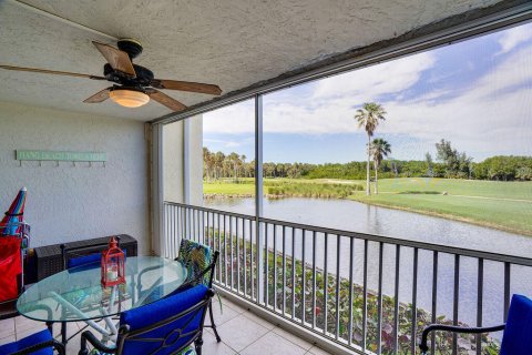 Condo in Stuart, Florida, 1 bedroom  № 1011603 - photo 6