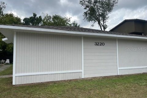 Duplex à vendre à Gainesville, Floride: 2 chambres, 167.22 m2 № 1356249 - photo 2