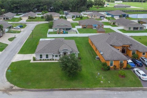 Villa ou maison à vendre à Lakeland, Floride: 4 chambres, 159.98 m2 № 1356250 - photo 8