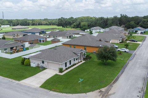 Villa ou maison à vendre à Lakeland, Floride: 4 chambres, 159.98 m2 № 1356250 - photo 7