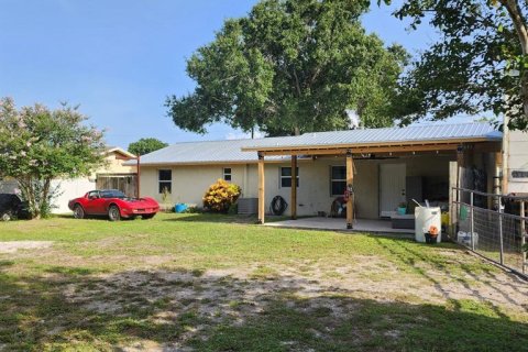 House in Okeechobee, Florida 3 bedrooms, 123 sq.m. № 1353092 - photo 2