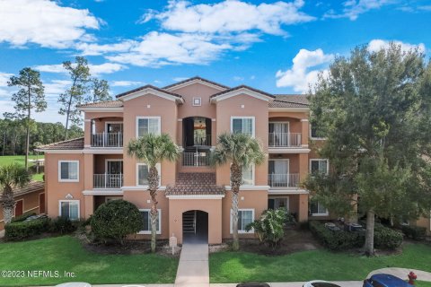 Condo in Saint Augustine, Florida, 2 bedrooms  № 817797 - photo 1