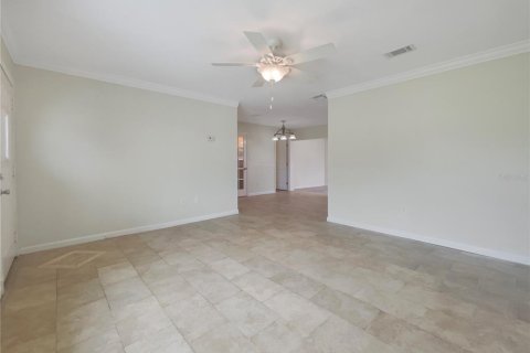 House in North Port, Florida 2 bedrooms, 112.97 sq.m. № 1337759 - photo 9