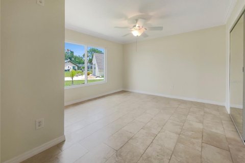 House in North Port, Florida 2 bedrooms, 112.97 sq.m. № 1337759 - photo 15