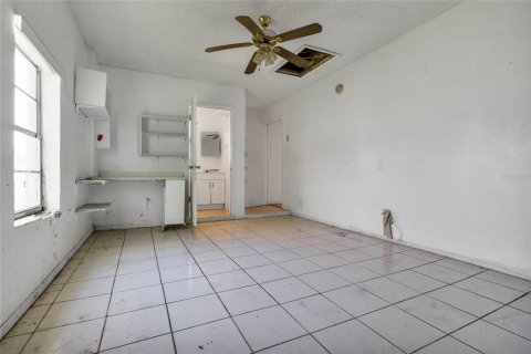 Villa ou maison à vendre à Kissimmee, Floride: 3 chambres, 97.55 m2 № 1296304 - photo 24