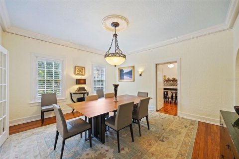 Casa en venta en Saint Petersburg, Florida, 4 dormitorios, 391.49 m2 № 1352270 - foto 17