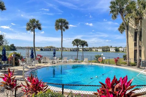 Copropriété à vendre à Altamonte Springs, Floride: 2 chambres, 95.6 m2 № 1352269 - photo 18