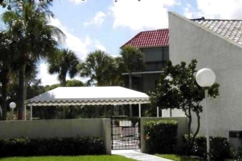 Copropriété à vendre à West Palm Beach, Floride: 2 chambres, 108.97 m2 № 1180273 - photo 3