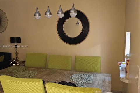 Condominio en venta en Sunrise, Florida, 1 dormitorio, 59.46 m2 № 612464 - foto 16