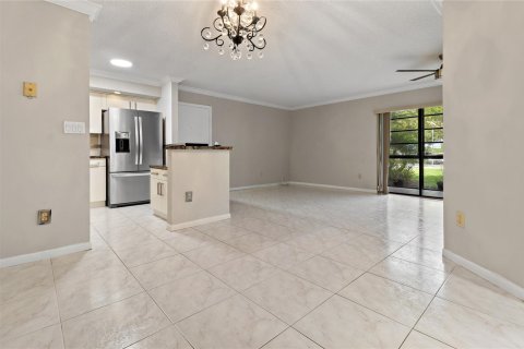 Condominio en venta en Tamarac, Florida, 2 dormitorios, 97.55 m2 № 815428 - foto 19
