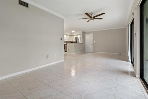 Condominio en venta en Tamarac, Florida, 2 dormitorios, 97.55 m2 № 815428 - foto 18