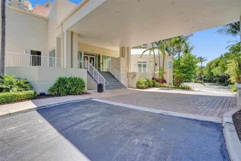 Copropriété à vendre à Aventura, Floride: 2 chambres, 149.57 m2 № 825158 - photo 28