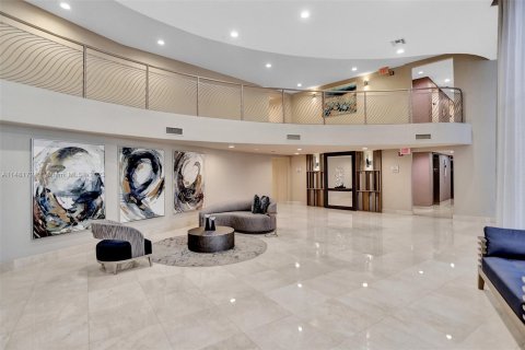 Condo in Aventura, Florida, 2 bedrooms  № 825158 - photo 12