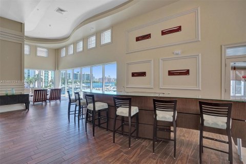 Copropriété à vendre à Aventura, Floride: 2 chambres, 149.57 m2 № 825158 - photo 17