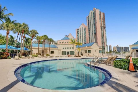 Copropriété à vendre à Aventura, Floride: 2 chambres, 149.57 m2 № 825158 - photo 21