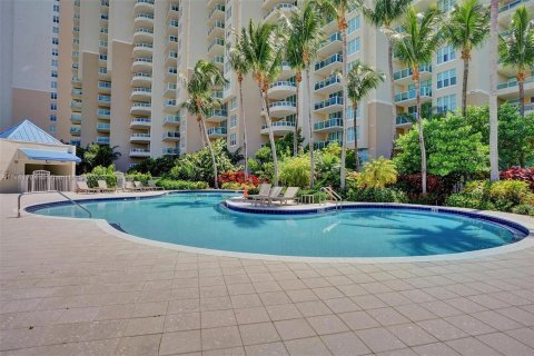 Copropriété à vendre à Aventura, Floride: 2 chambres, 149.57 m2 № 825158 - photo 20