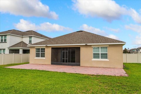 House in Winter Garden, Florida 4 bedrooms, 233.18 sq.m. № 1384694 - photo 24