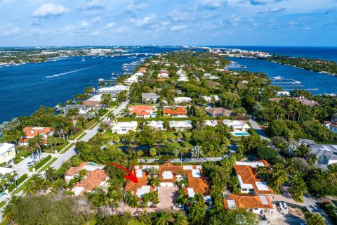 Condo in Manalapan, Florida, 2 bedrooms  № 941190 - photo 2